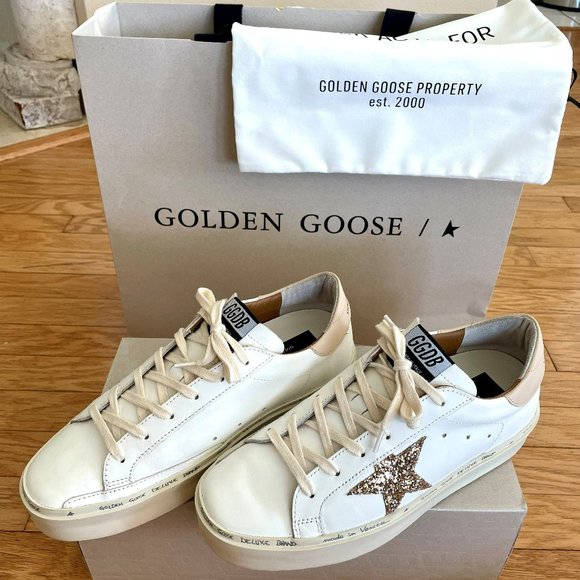 Golden Goose Shoes - Golden Goose Hi Star sneakers with gold glitter star and beige leather heel tab